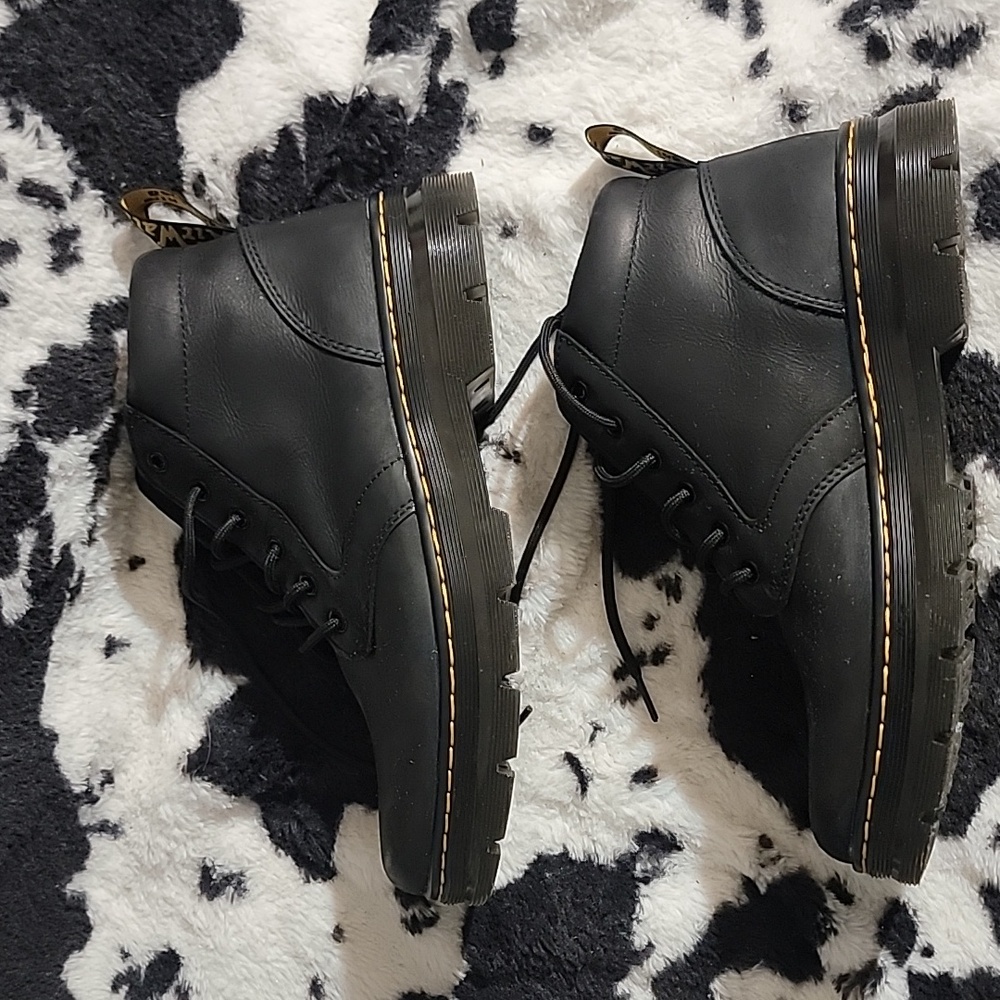 Doc Martens - Picture 5 of 6